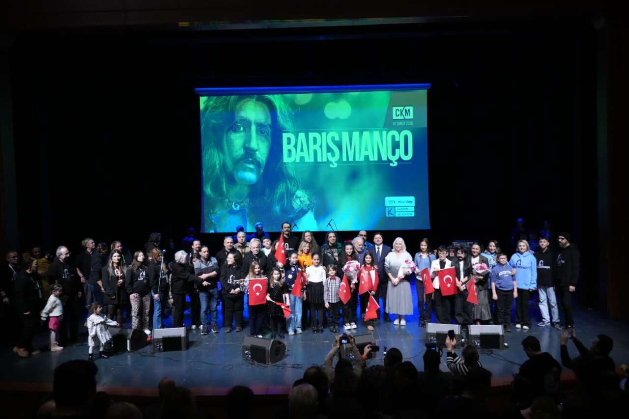 Barış Manço’nun evi yine doldu taştı: Kadıköy’de 27. yıl buluşması 6